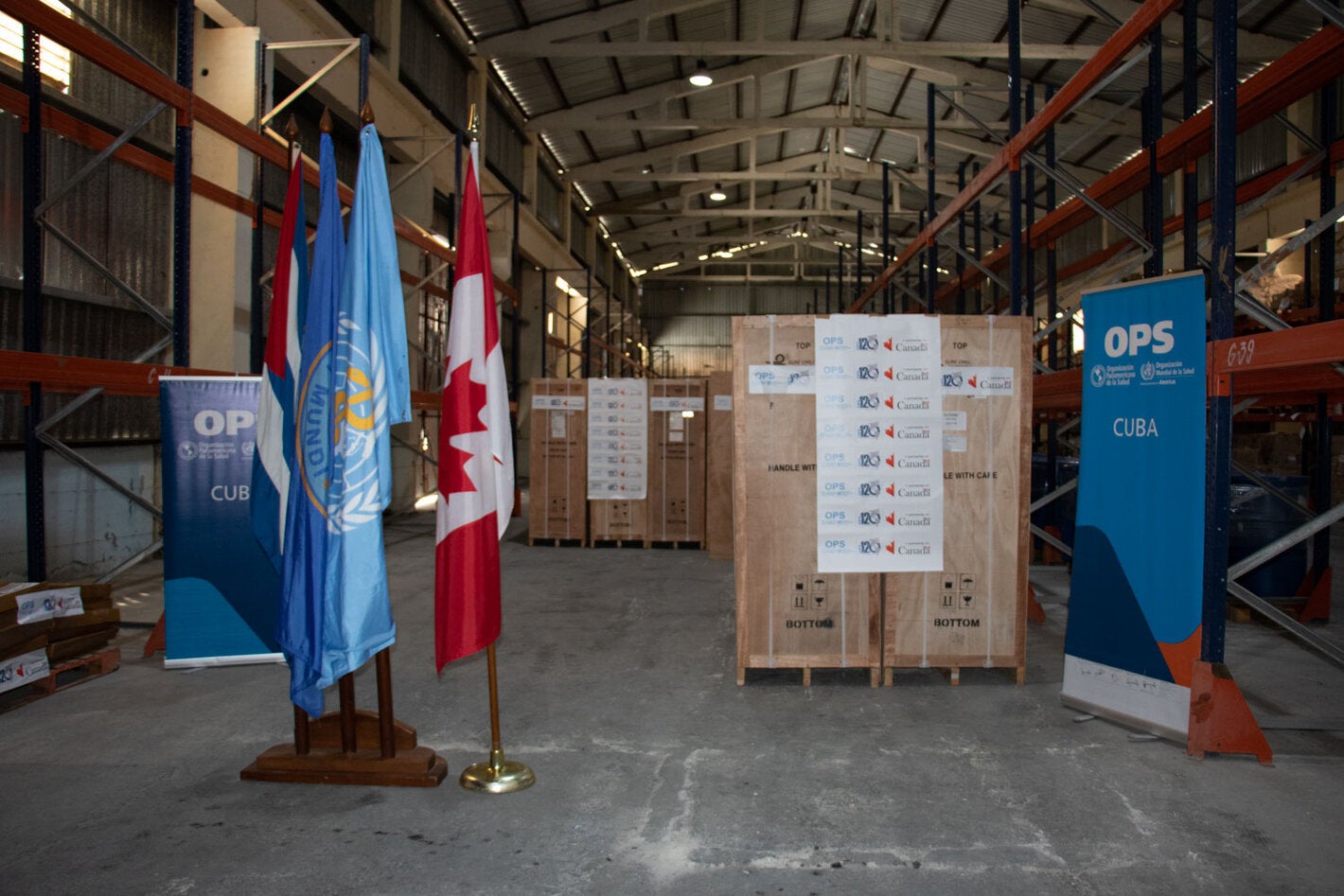 Donación de 321 refrigeradores precalificados donados por Canadá a Cuba