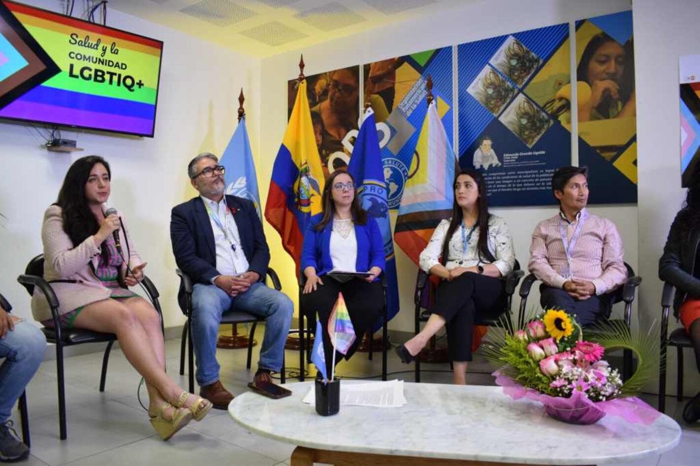 OPS/OMS promueve la eliminación de barreras para el acceso de personas LGBTIQ+ a la salud