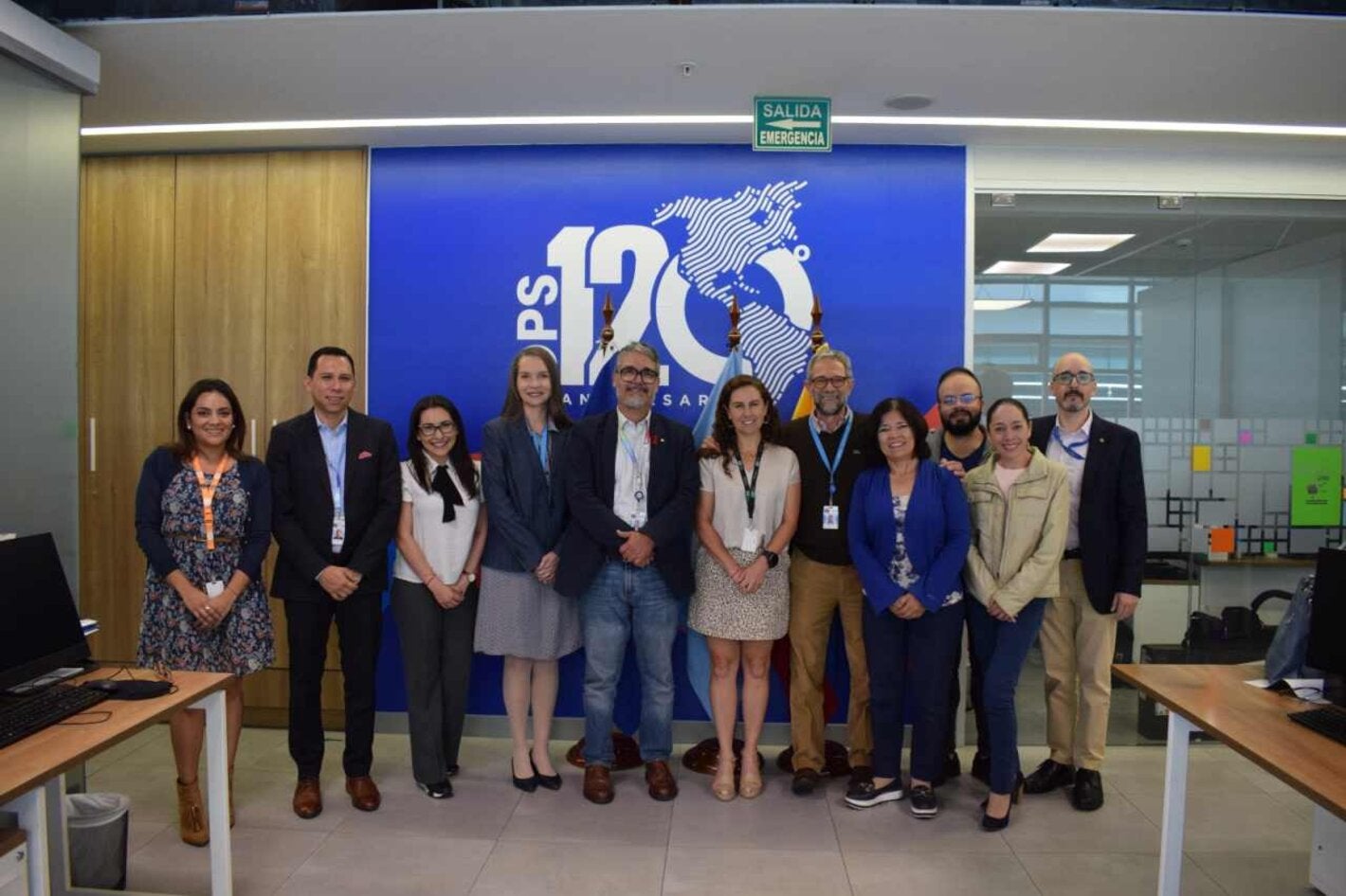 OPS/OMS aborda temas de cooperación en salud pública con el Municipio de Quito