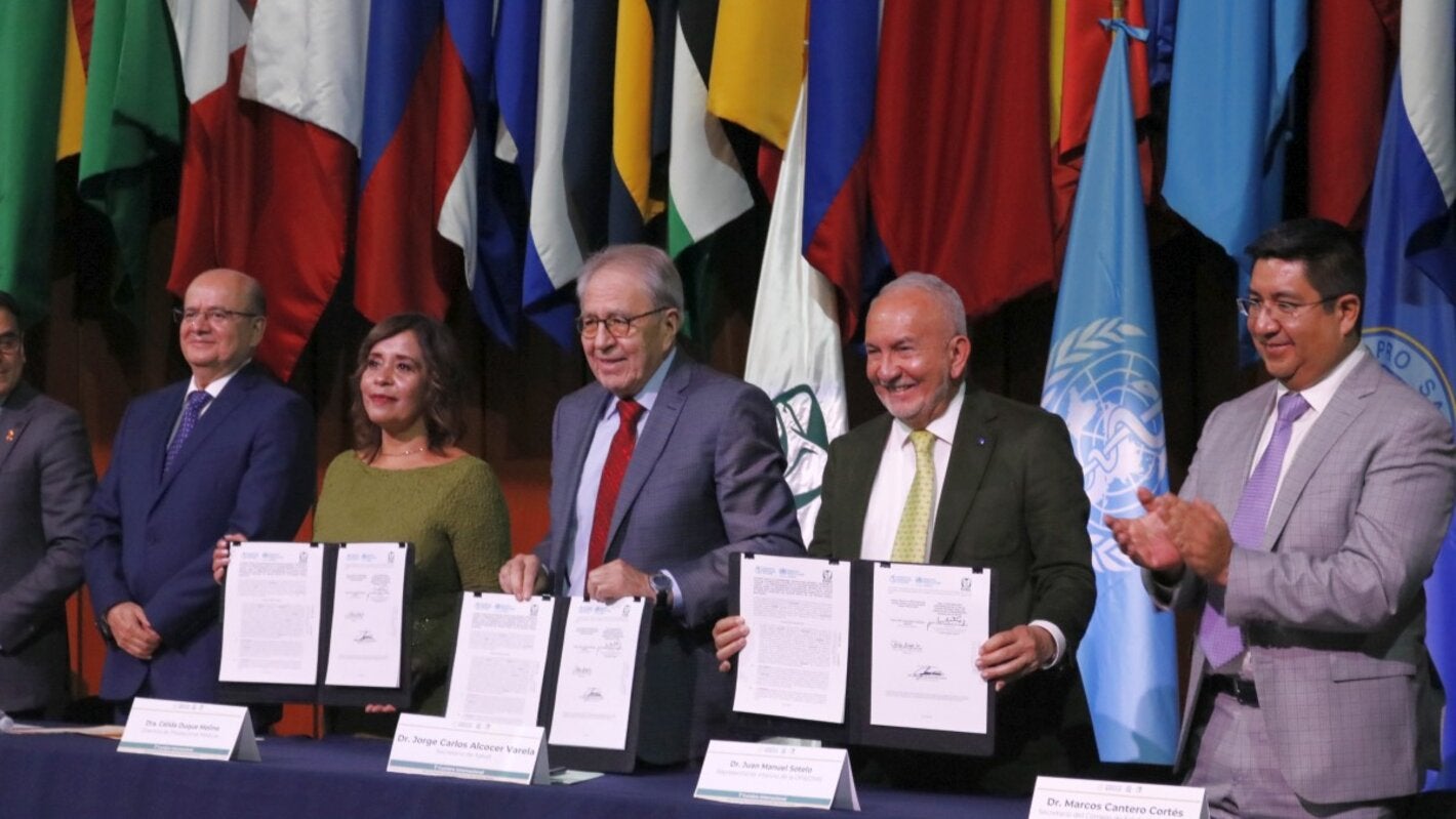 Firma Acuerdo OPS IMSS