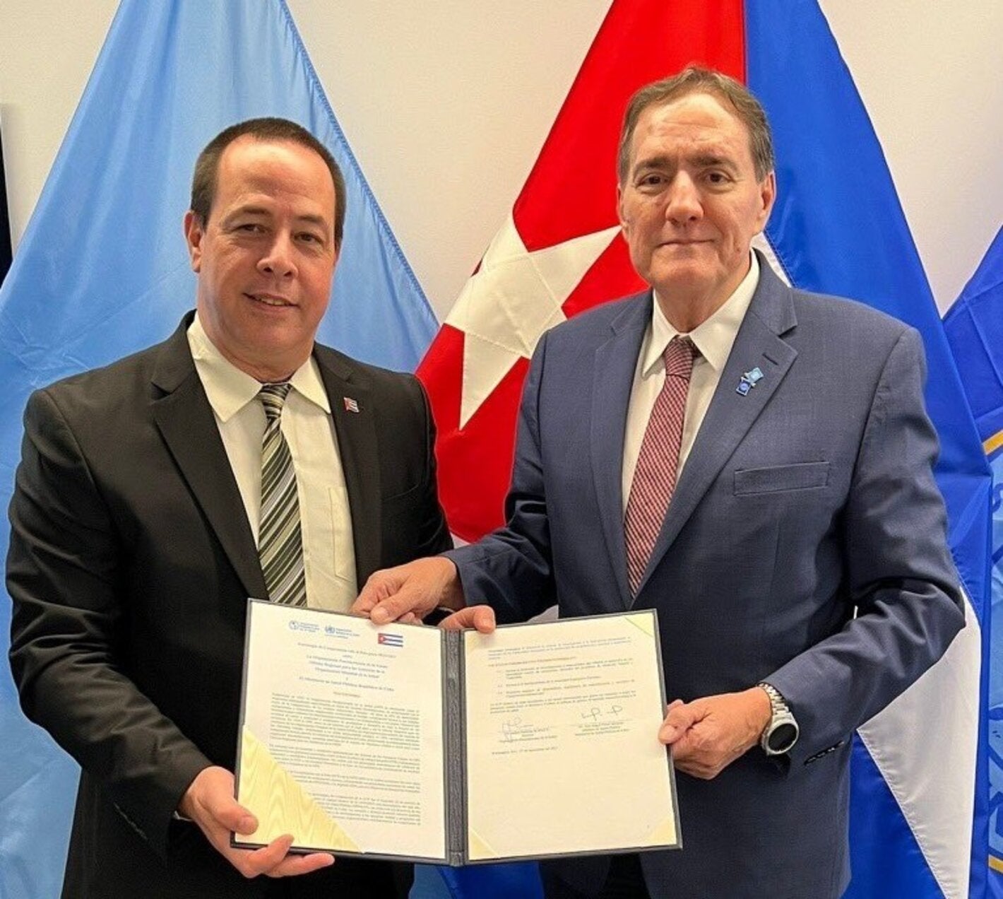 Dr. Jarbas Barbosa y Dr. José A. Portal firman estrategia de cooperación entre OPS y Cuba