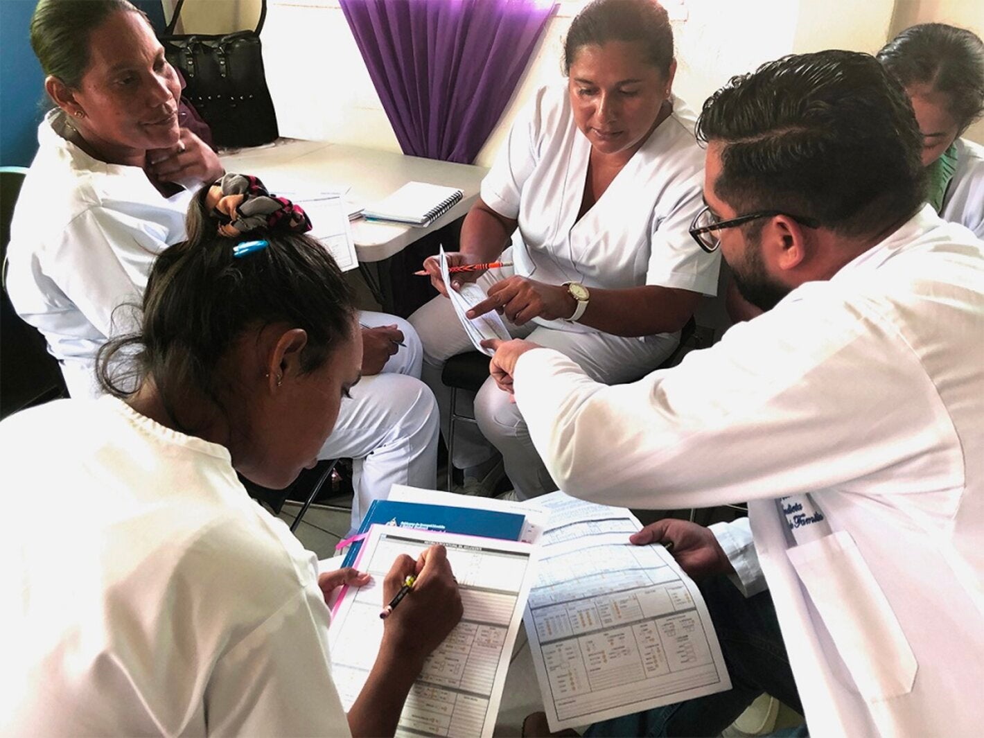 Llenado de historia clínica