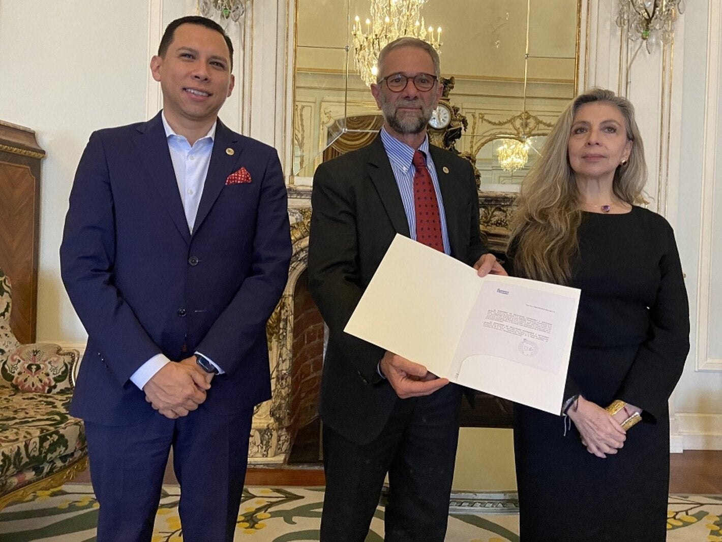 ecu-pwr-anuencia-nueva-rep-01