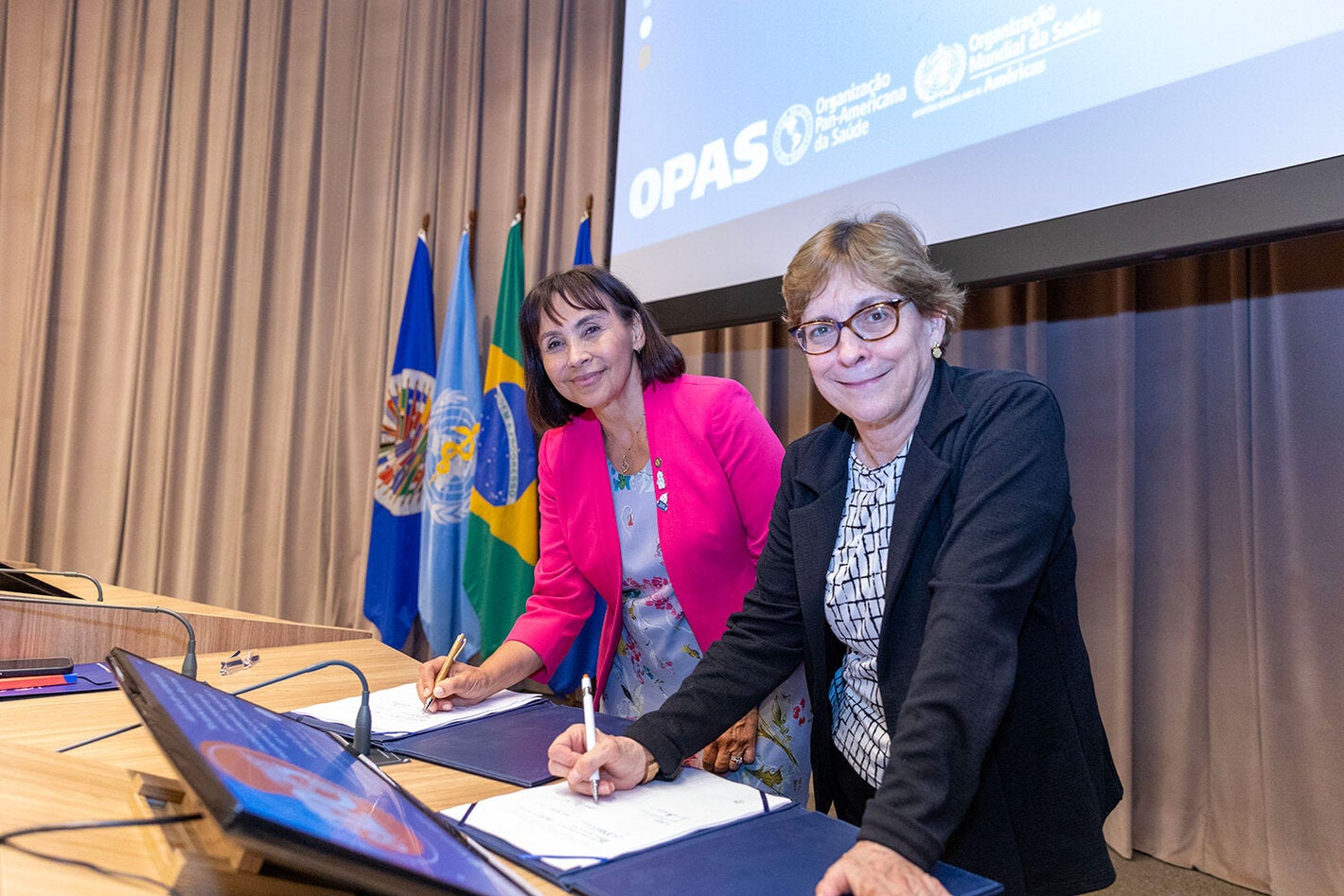 Assinatura do acordo