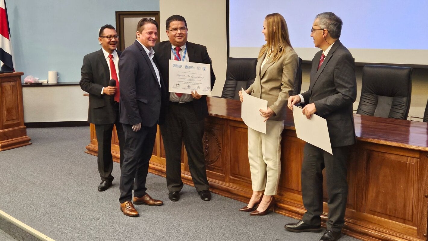 Acto de entrega de reconocimientos