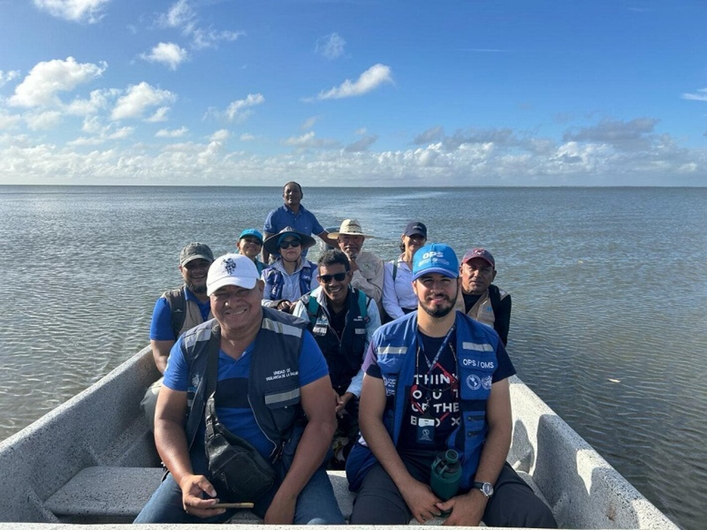 Personal de la OPS y SESAL se desplazan a comunidades para la investigación de brotes de la malaria