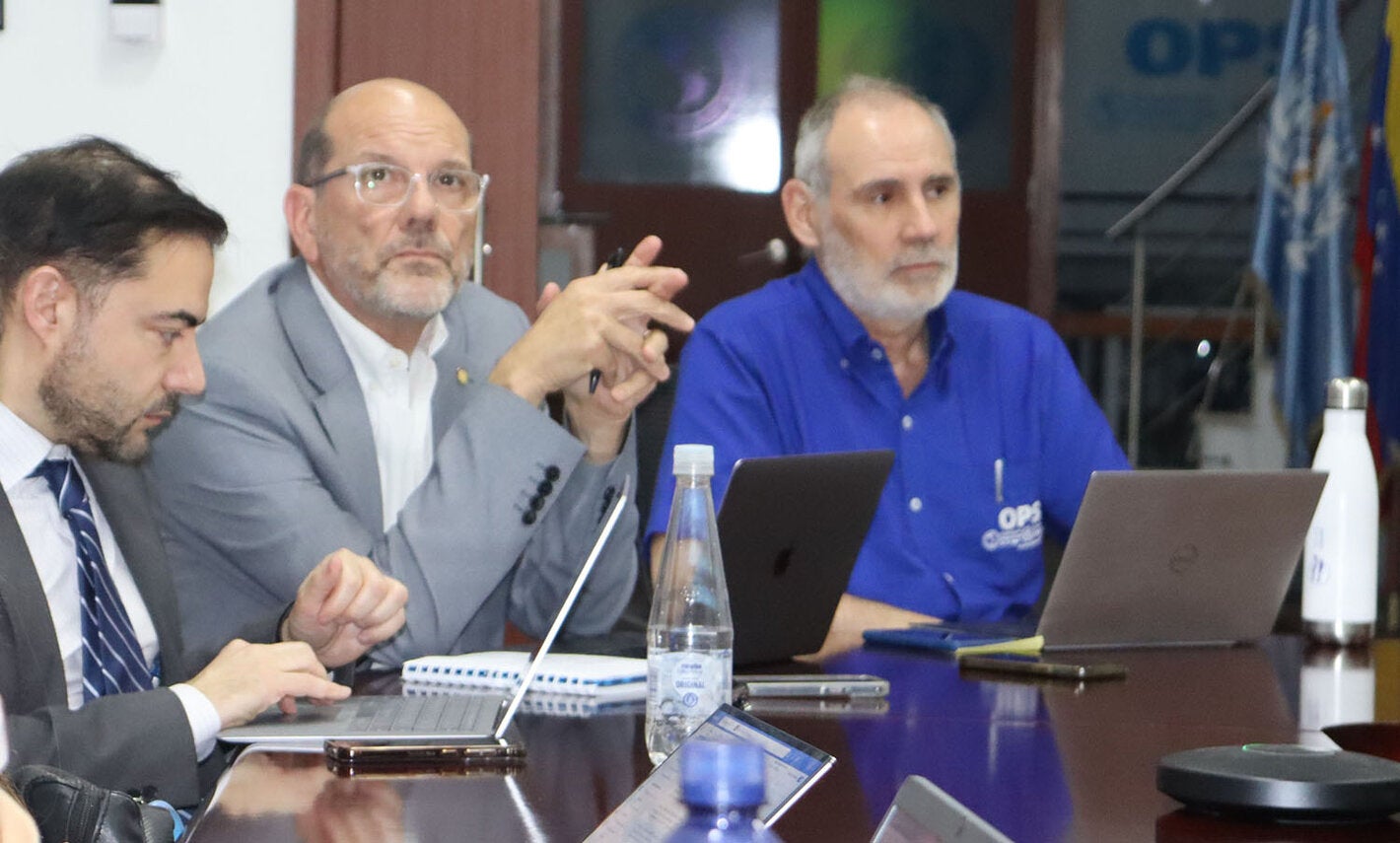 Jonás Gonseth, Bremen de Mucio y Pablo Durán, expertos en salud materno infantil, en visita a Venezuela