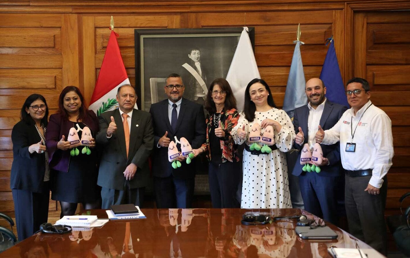 Misión de OPS/OMS con el Viceministro de Salud Pública, Dr. Ricardo Peña