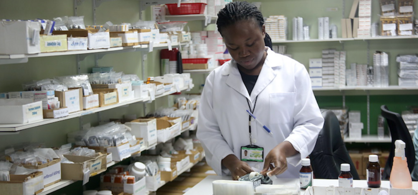 La OPS presenta la Herramienta para la evaluación de la calidad de la prestación de los servicios farmacéuticos 