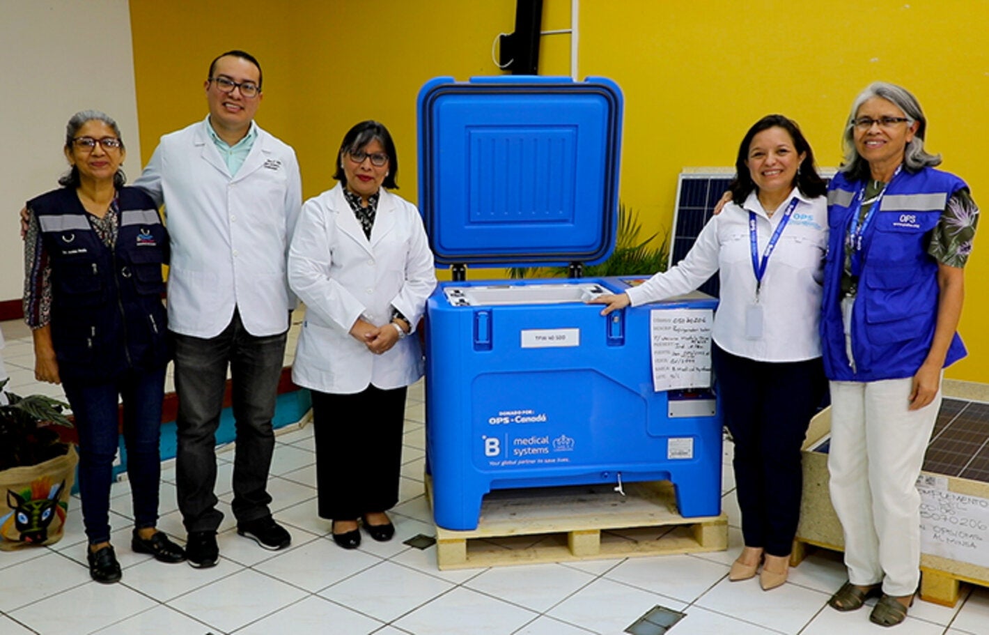 Donación de equipos para cadena de frío 