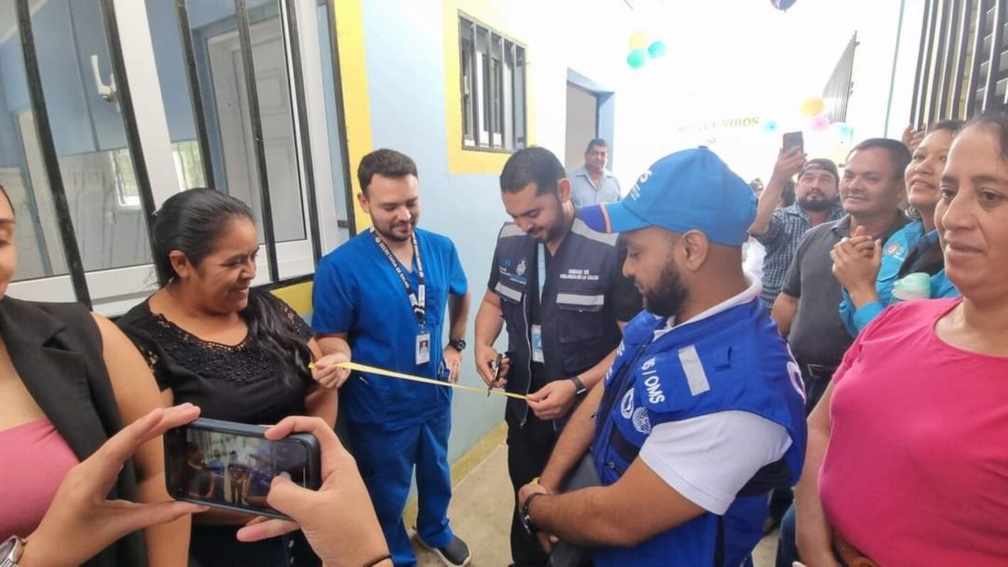 inauguración de establecimiento de salud en Ocotepeque