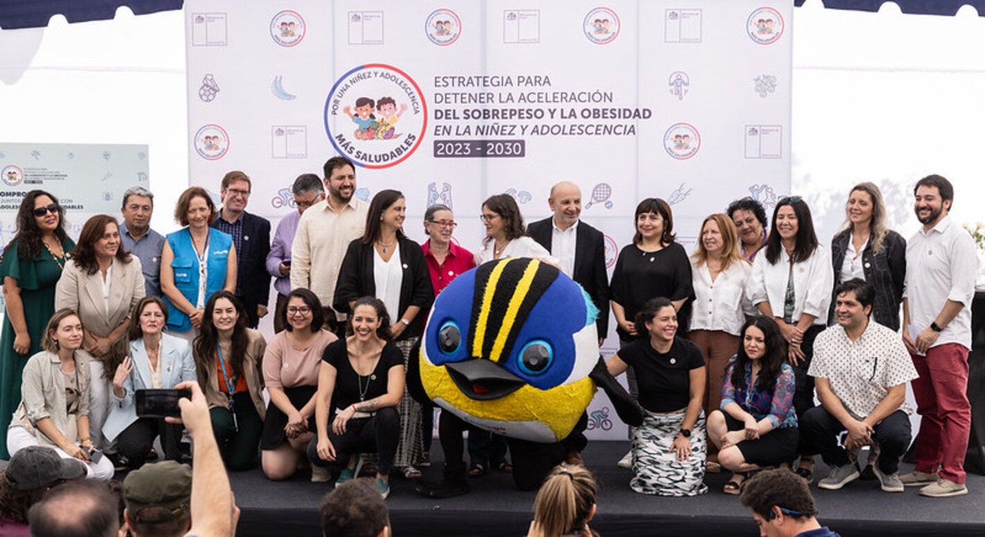 •	OPS/OMS participó como parte de los socios colaboradores de esta estrategia con enfoque multisectorial para construir entornos más saludables y con ello disminuir el aumento del sobrepeso y obesidad a temprana edad para el período 2023-2030