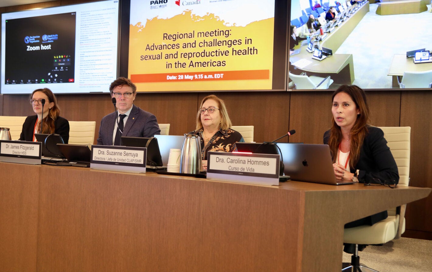 Encuentro otras autoridades de la OPS, representantes de las misiones de la Organización de los Estados Americanos (OEA), de los ministerios de Salud de los Estados Miembro de la OPS y de organizaciones de la sociedad civil