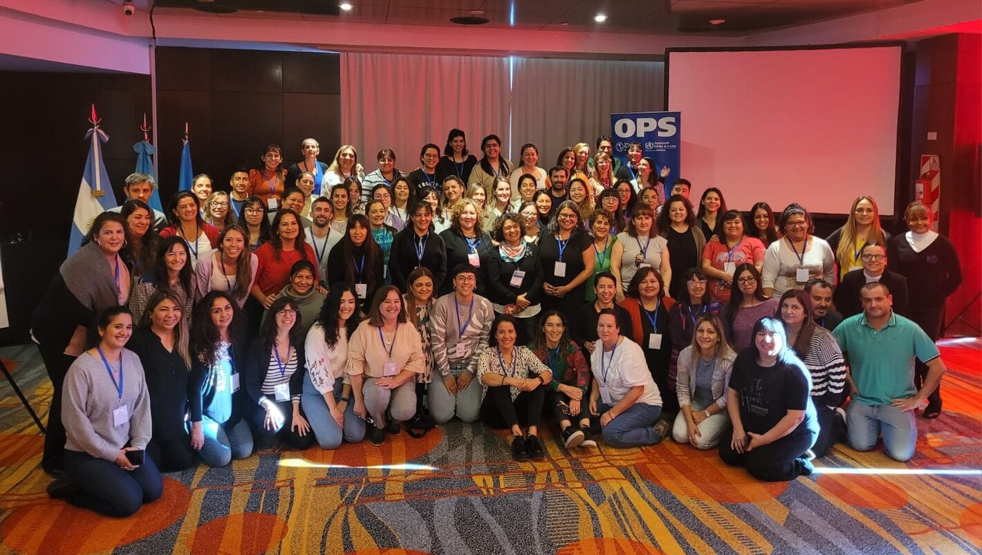 Foto grupal de los participantes del taller