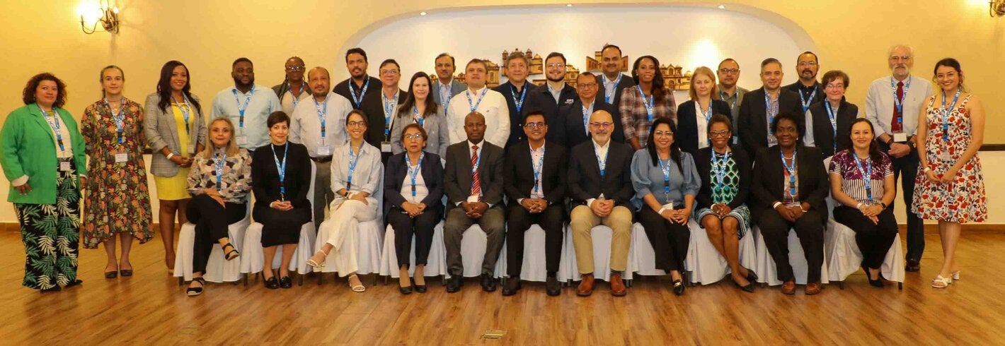 Se reúnen para erradicar la lepra