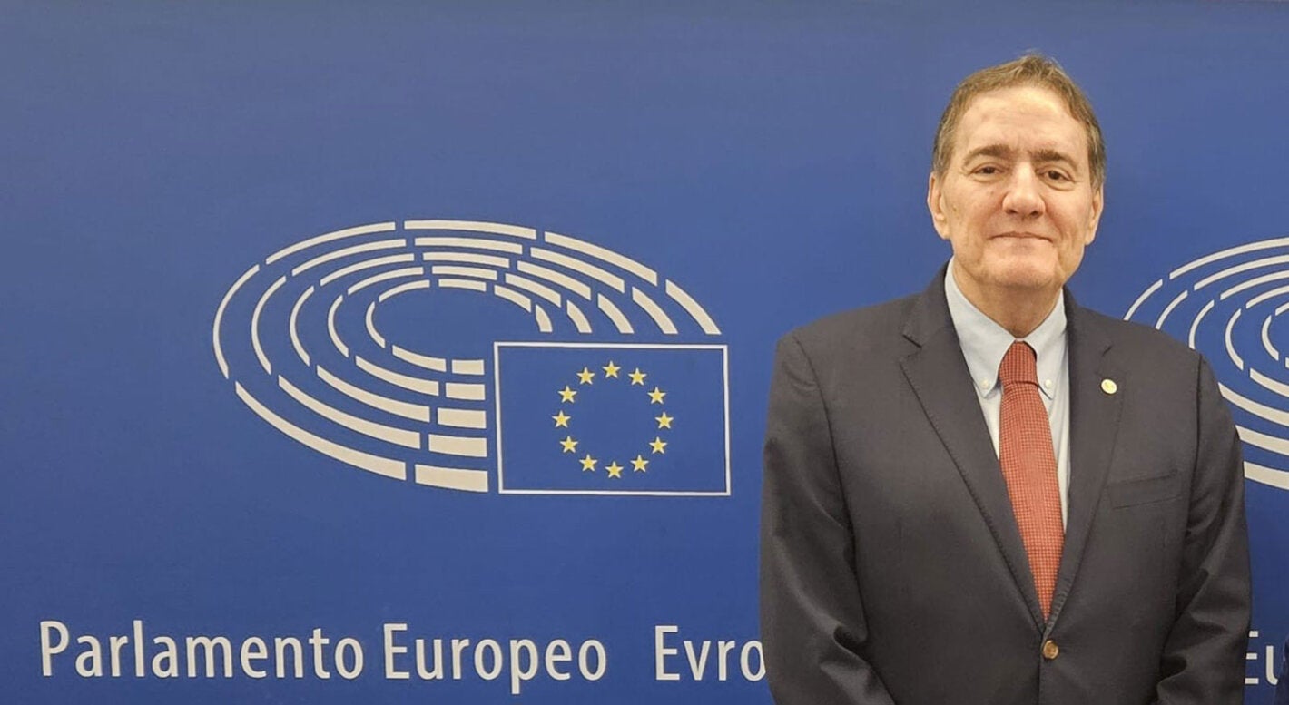  38 / 5,000 El Dr. Barbosa en el Parlamento Europeo