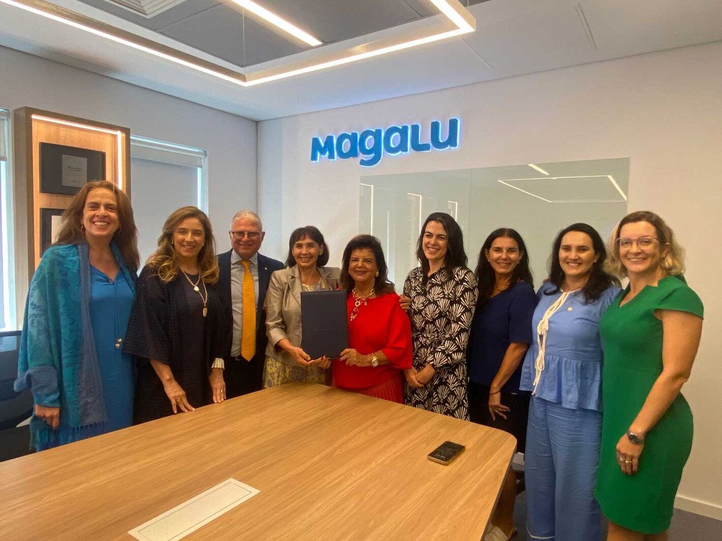 Revista em quadrinhos voltada para as crianças orienta sobre violência  doméstica contra mulher - Portal O Piauí, image size:1420x1065