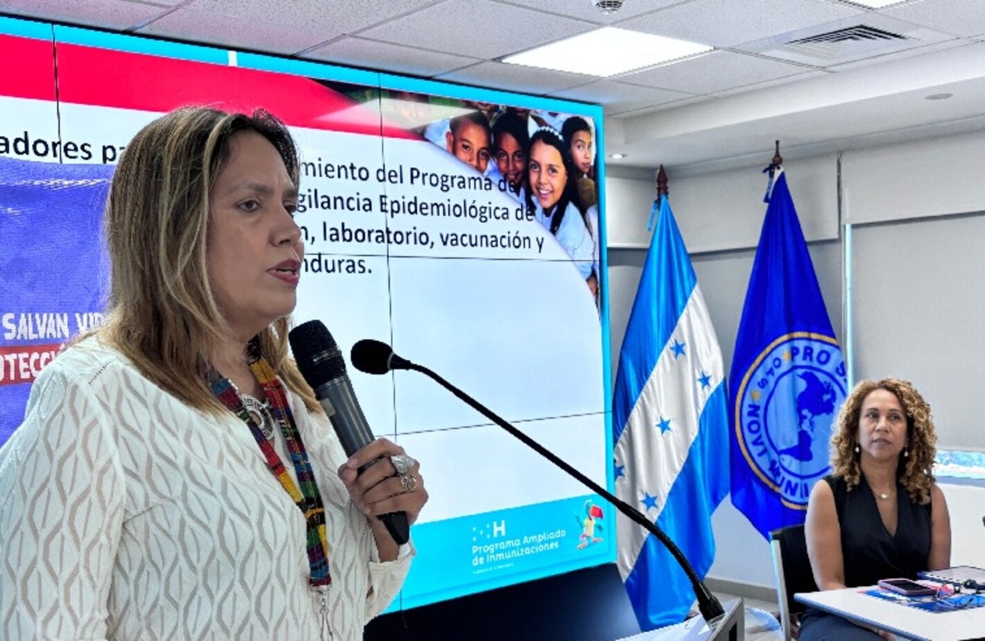 Jefa del PAI inaugura taller ERRA-inmunización