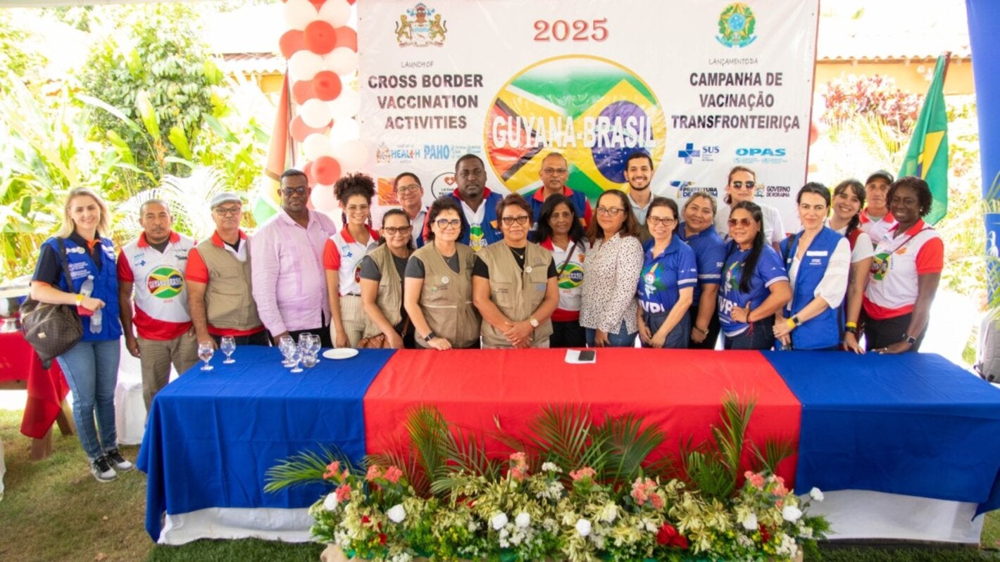 Hon. Dr. Frank Anthony, Minister of Health Guyana, Dr. Kim Eva Dickson, PAHO/WHO Country Representative for Guyana and Dr. Elisa Prieto, PAHO/WHO Deputy Representative in Brazil among the delegates from Guyana and Brazil at the Cross-Border Vaccination in the Americas Launch 2025
