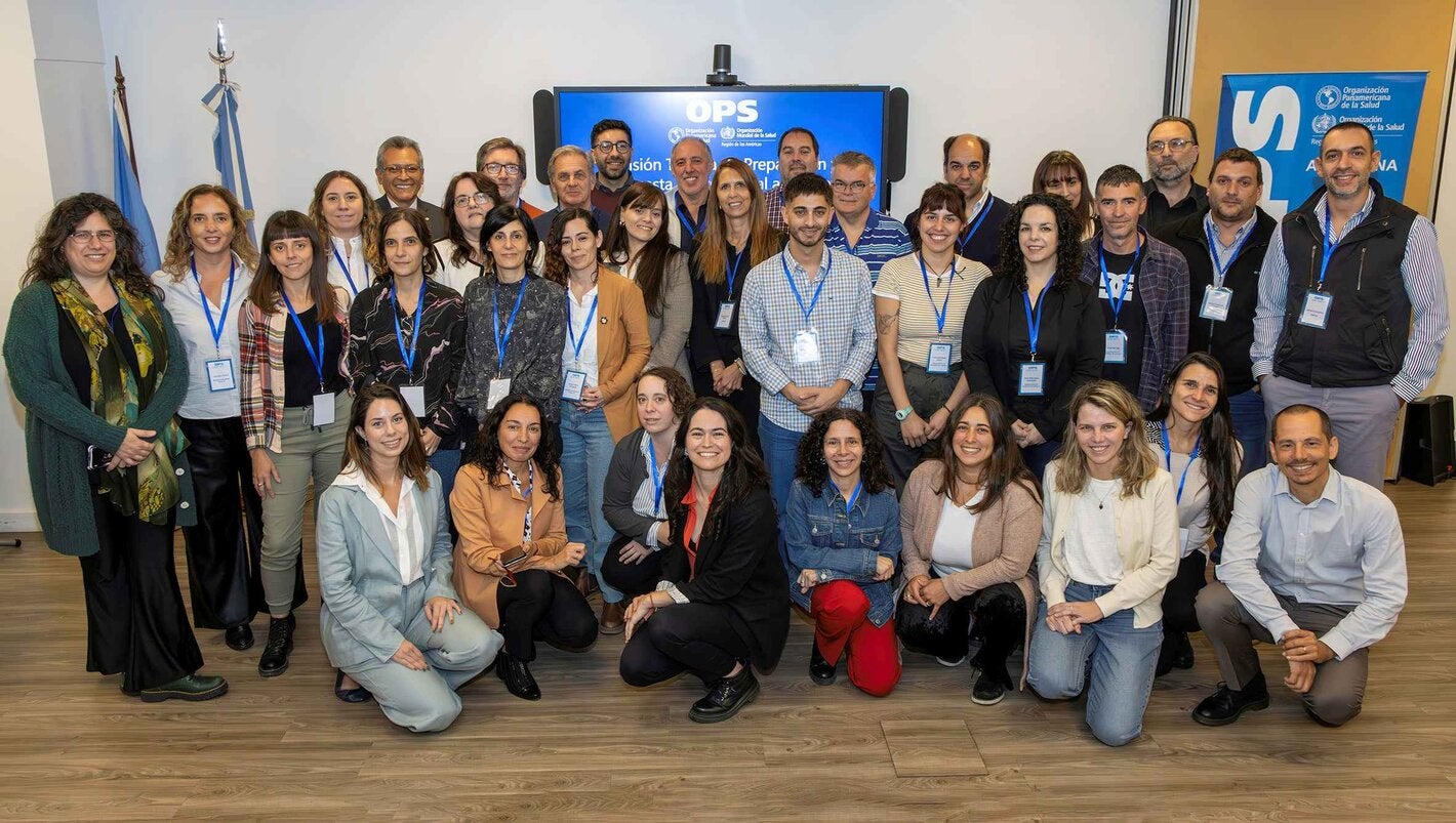 Foto grupal de los participantes