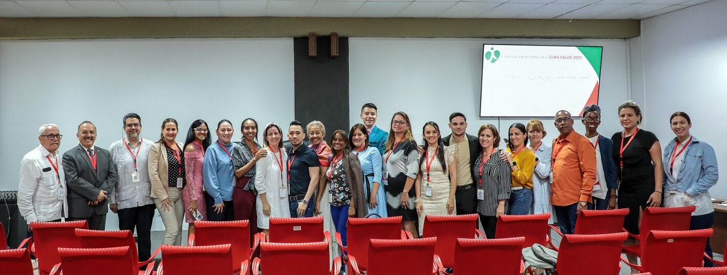 Participantes simposio comunicación