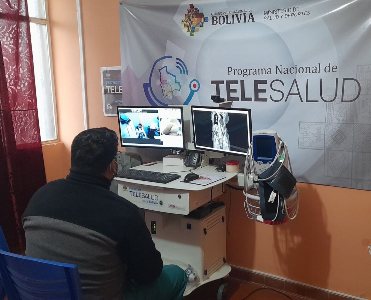 atencion remota telesalud Bolivia