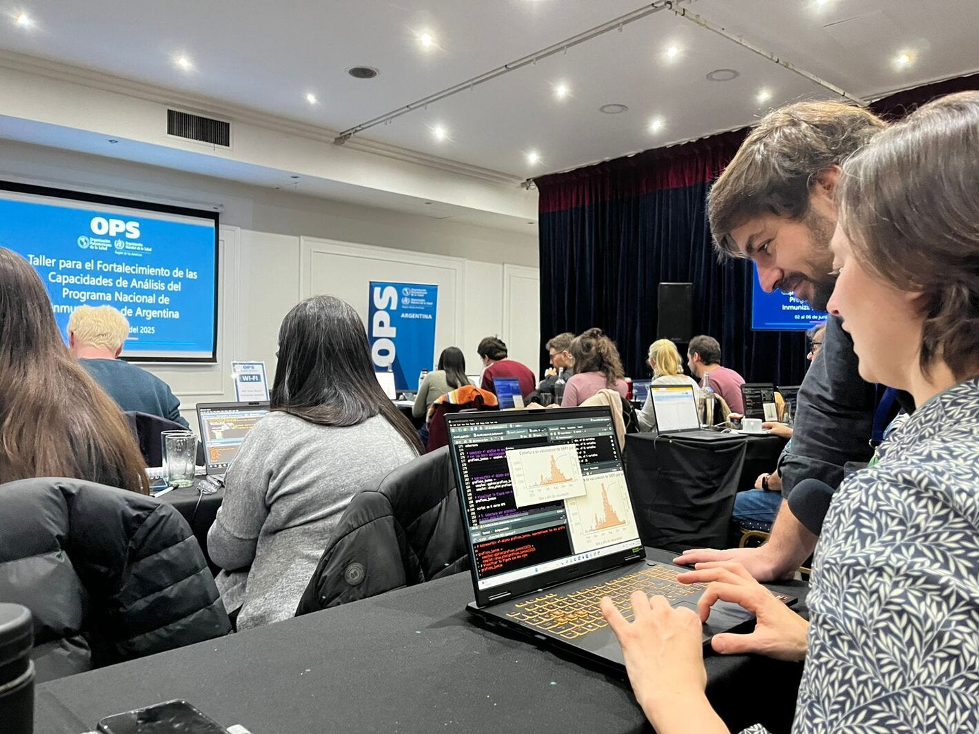 Foto de un momento de la capacitación práctica