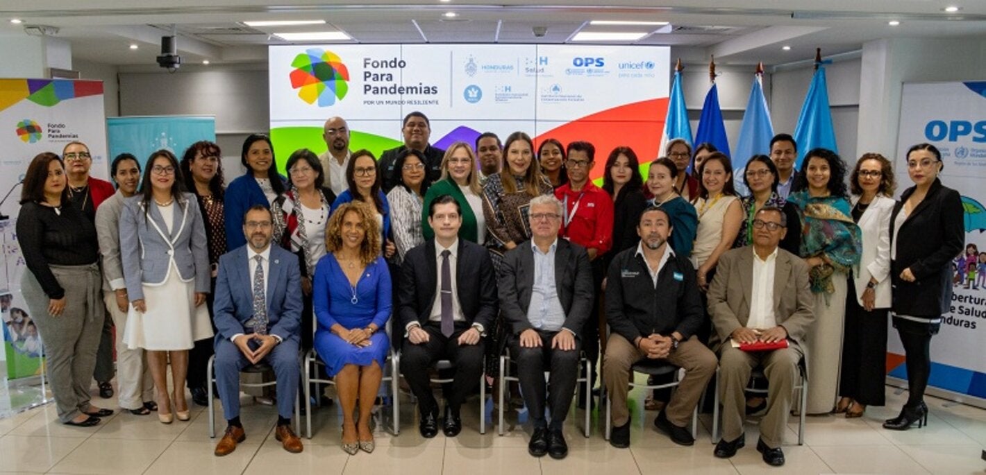 Grupo asistentes al lanzamiento del proyecto Fondo Pandémico en Honduras