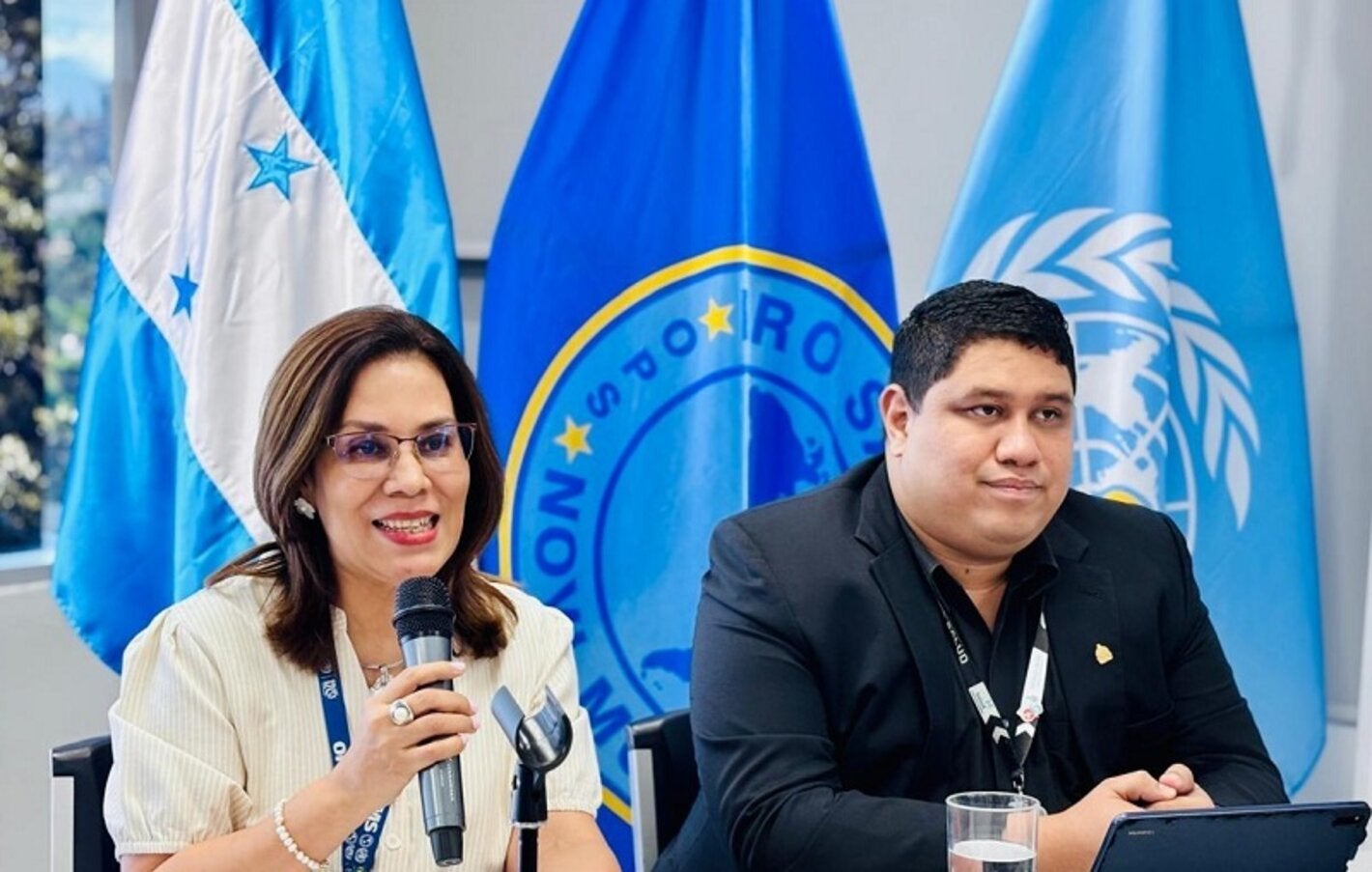 Amalia Ayala y Saúl Cruz inauguran el taller