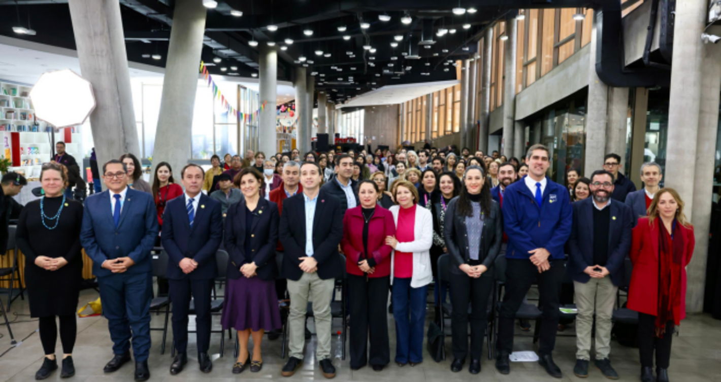 El Ministerio de Salud de Chile (MINSAL) y la Dirección de Estudios Sociales de la Pontificia Universidad Católica, presentaron los resultados de la Encuesta Nacional de Calidad de Vida y Salud 2023–2024.
