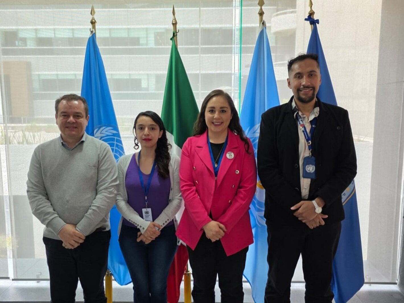 Equipo técnico de la OPS/OMS y el equipo de CeNSIA