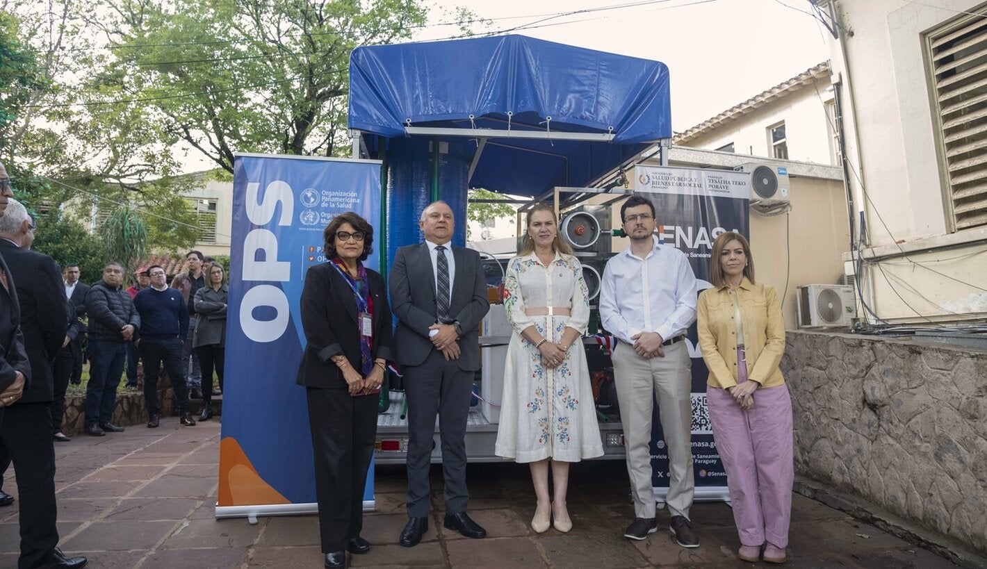 Entrega de planta de tratamiento de agua