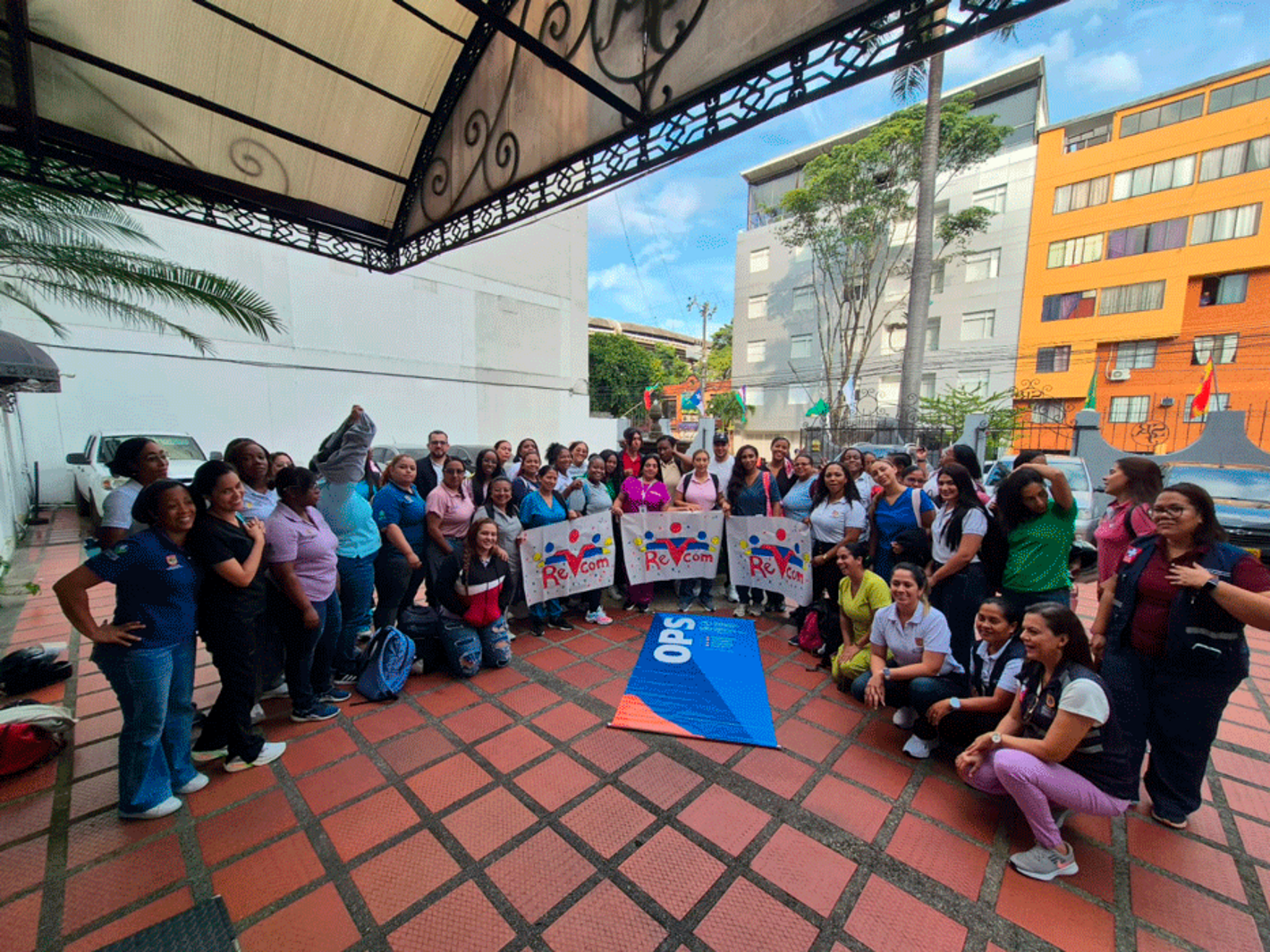 Grupo de personas pertenecientes al taller