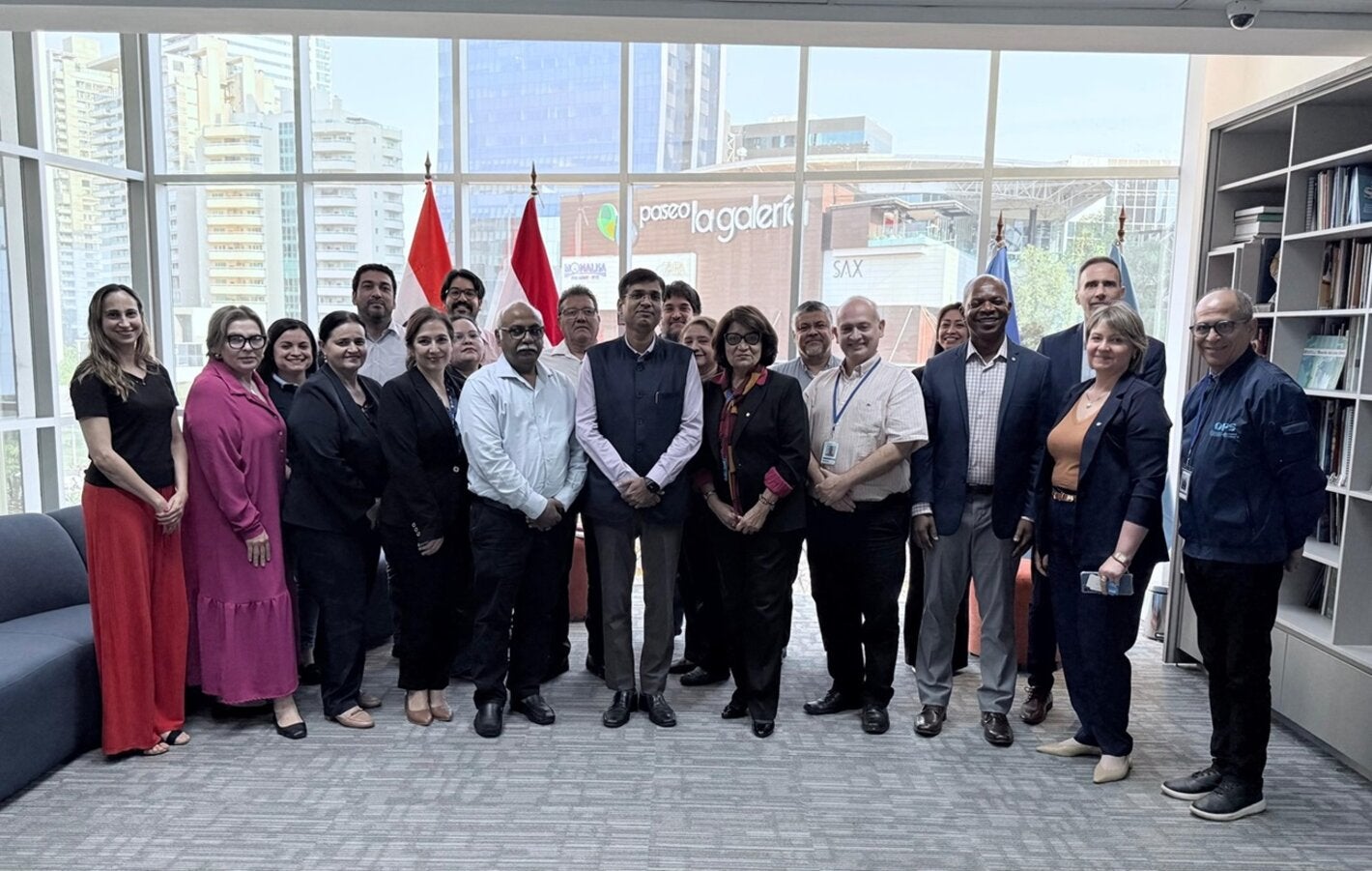 Visita embajador India