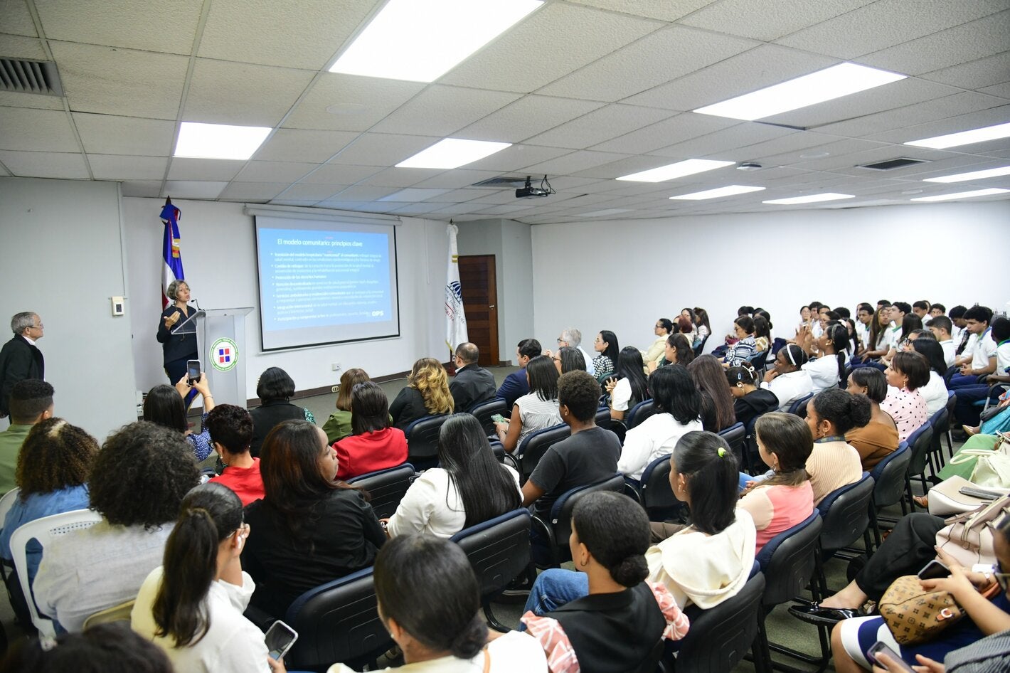 OPS/OMS llama a fortalecer la salud mental infanto juvenil y el acceso a la atención en contextos de emergencia