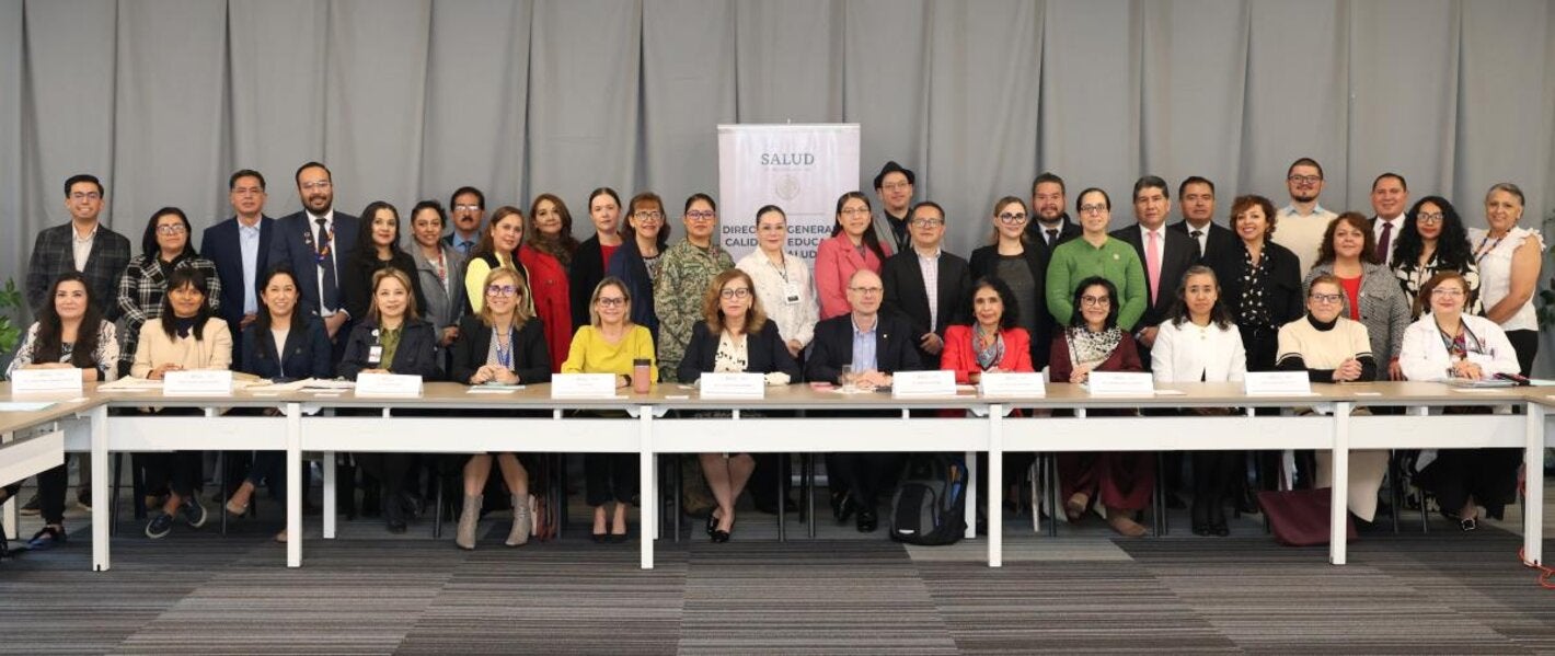 Personas participantes del conversatorio Educación permanente en salud: un motor del cambio y la calidad en los servicios de atención