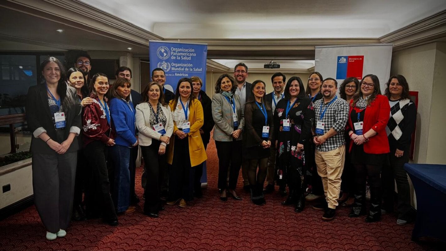 Durante tres días, equipos técnicos de las SEREMI, Servicios de Salud, el Instituto de Salud Pública (ISP), el Departamento de Inmunizaciones del MINSAL y la OPS/OMS trabajaron en conjunto para delinear el Plan Nacional de Inmunizaciones al 2030, en respuesta a los desafíos detectados mediante una herramienta de monitoreo regional aplicada por la OPS.