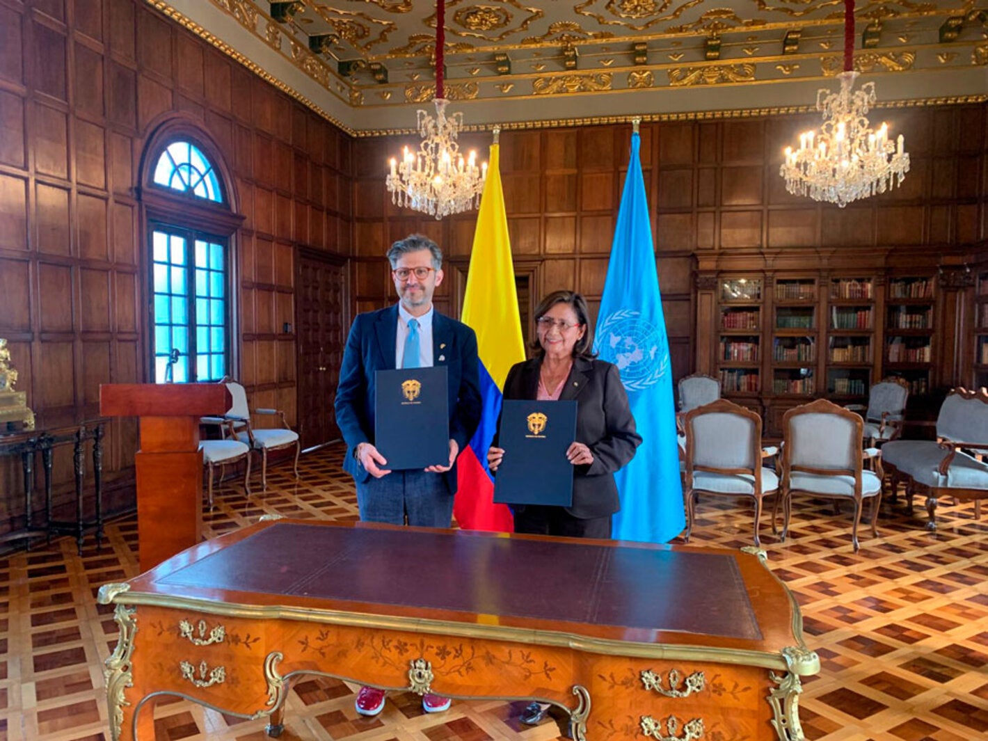 Vice Canciller, Dra Tambini en firma de marco programatico