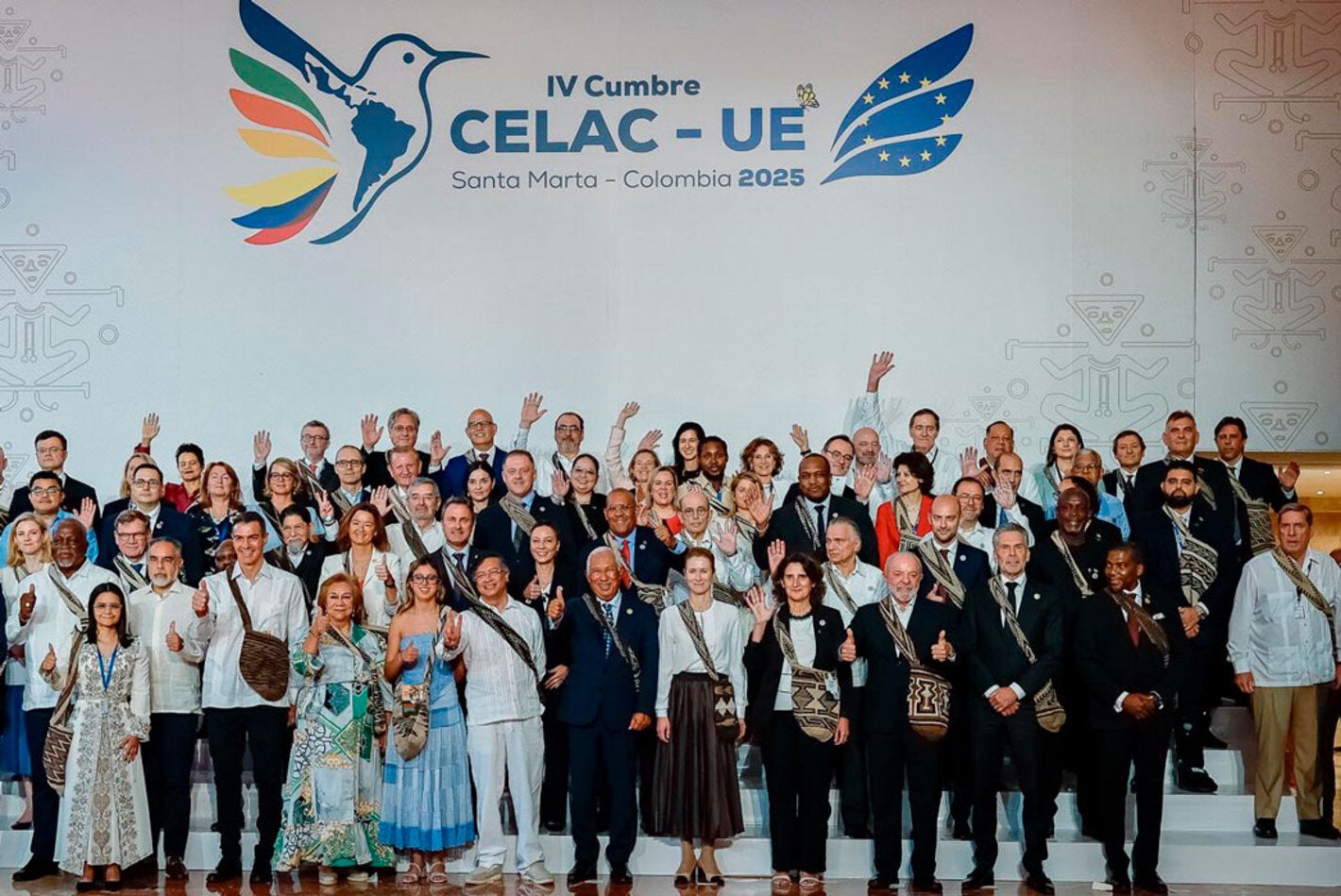grupo de Presidentes e invitados de alto nuivel a la celac