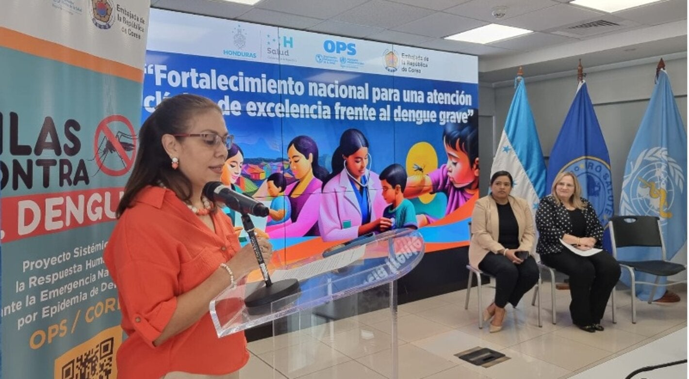 formación de clínicos en atención del dengue grave