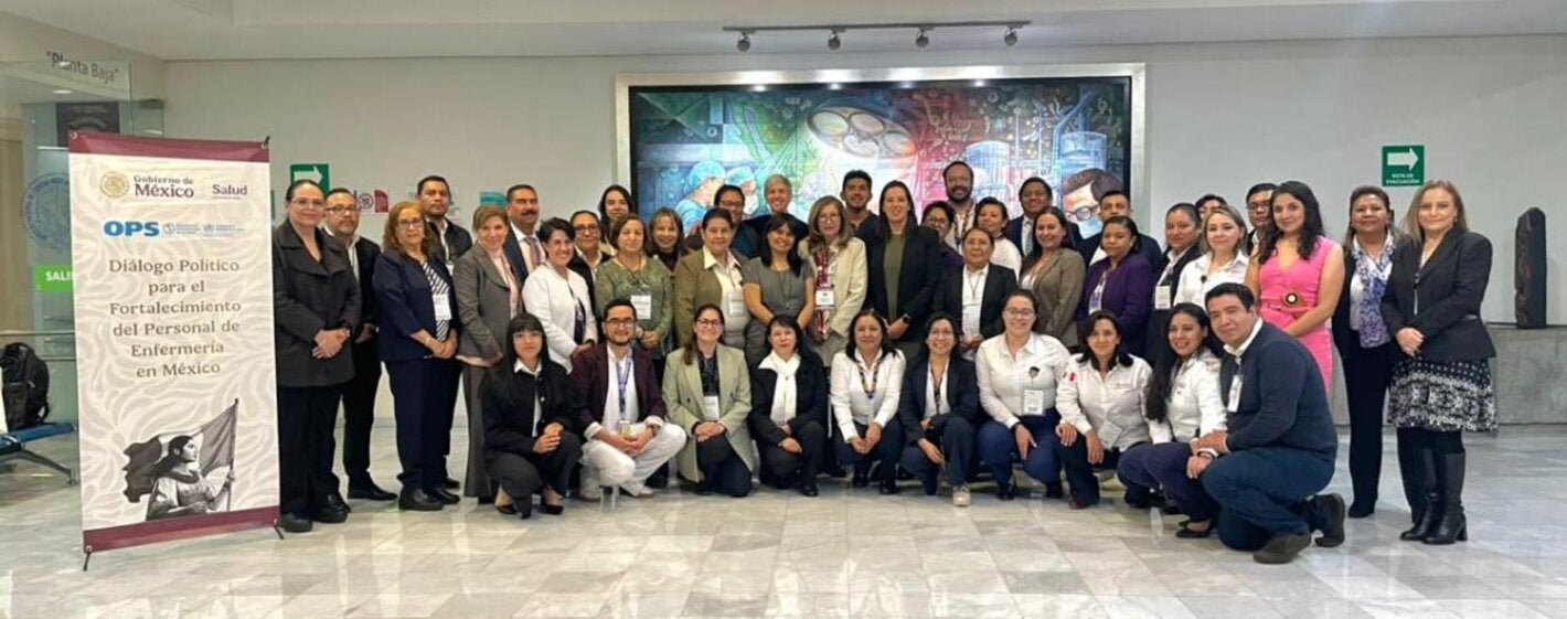 Participantes en el Diálogo Político para el Fortalecimiento del Personal de Enfermería en México