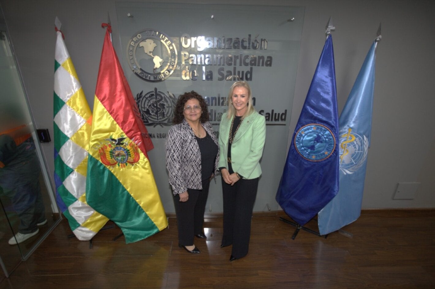 Visita Ministra a OPS