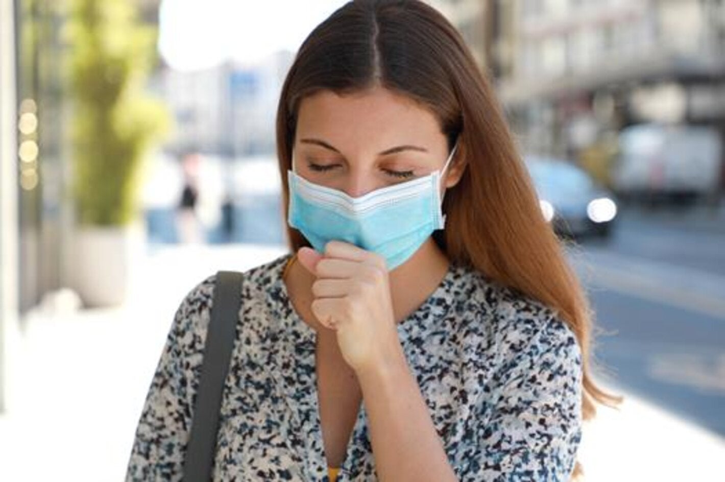 retrato-de-mujer-con-mascarilla