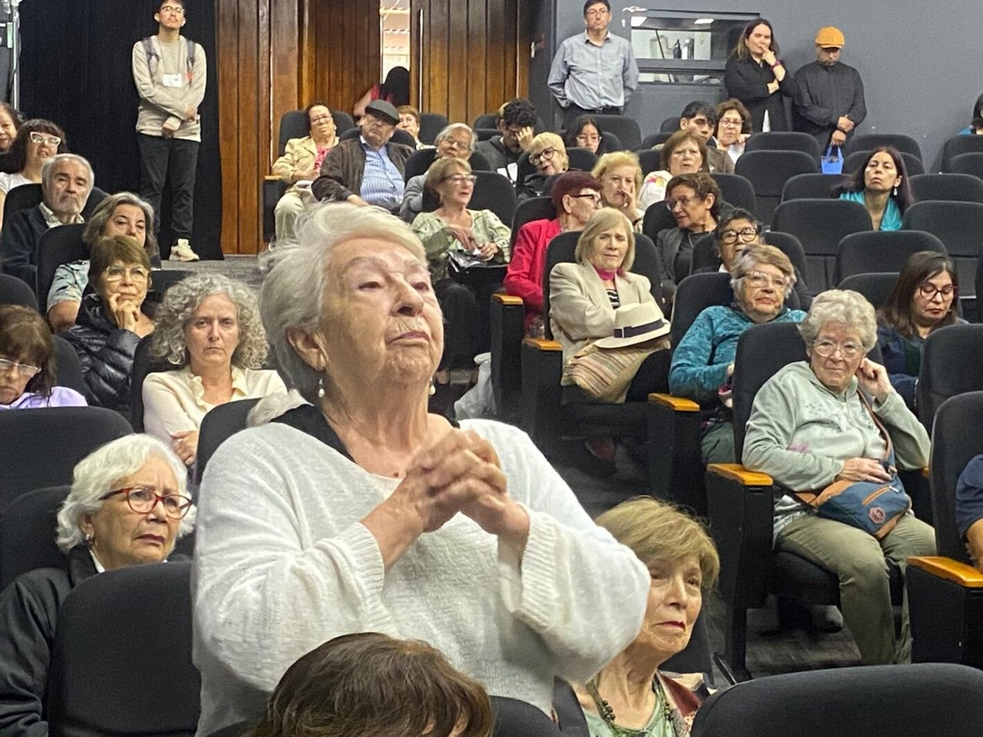 Con el lema “Bienestar en clave mayor”, el Centro Gerópolis de la Universidad de Valparaíso inauguró la XVI versión de la Escuela de Verano “Las personas mayores a la universidad”