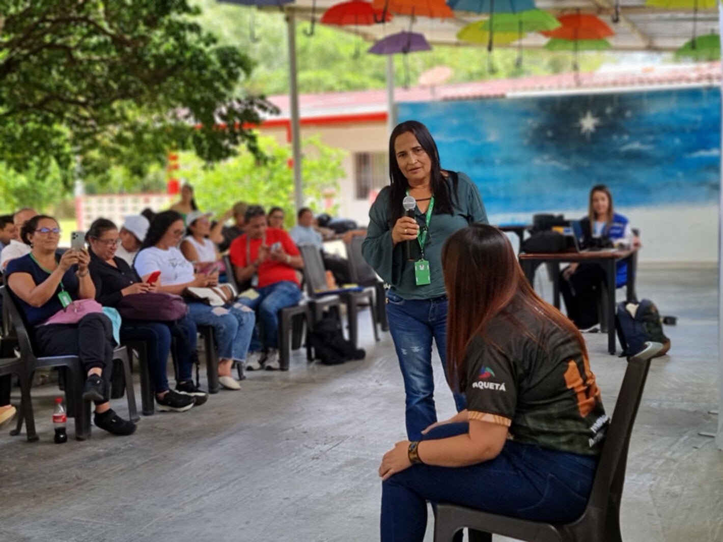 exposisicon de personl en Comuncacion acertiva de Fiebre amarilla