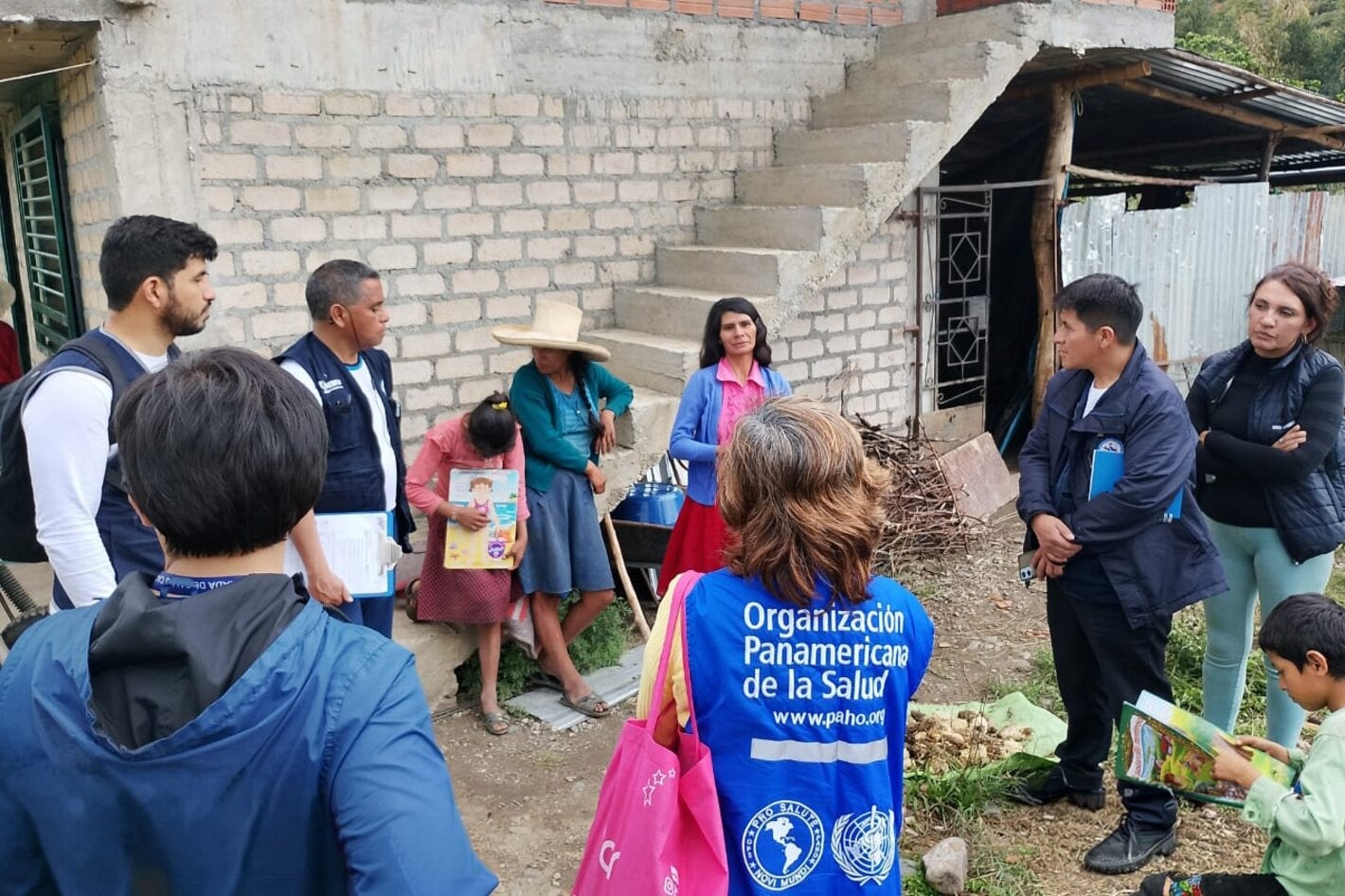 Equipos de salud y de la OPS realizan visita a pacientes de leishmaniasis