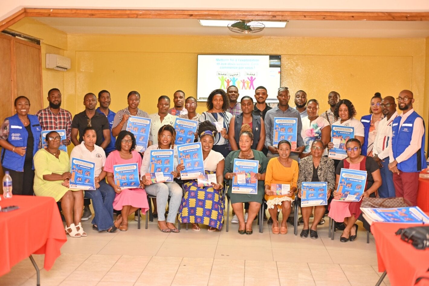 Photo de groupe de la formation a Jeremie
