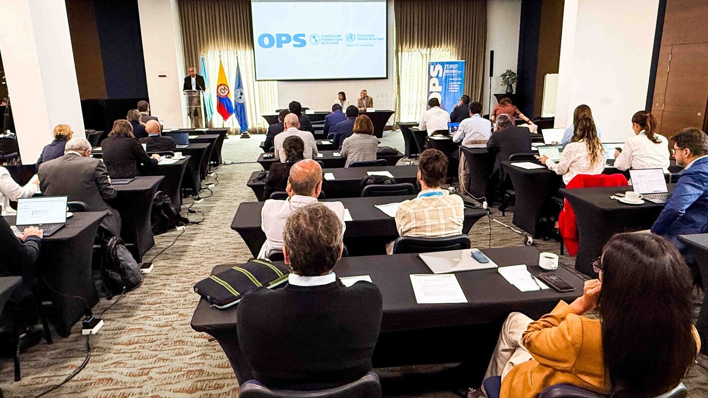 Expertos de las Américas revisan nuevas orientaciones regionales para la vigilancia de la fiebre amarilla