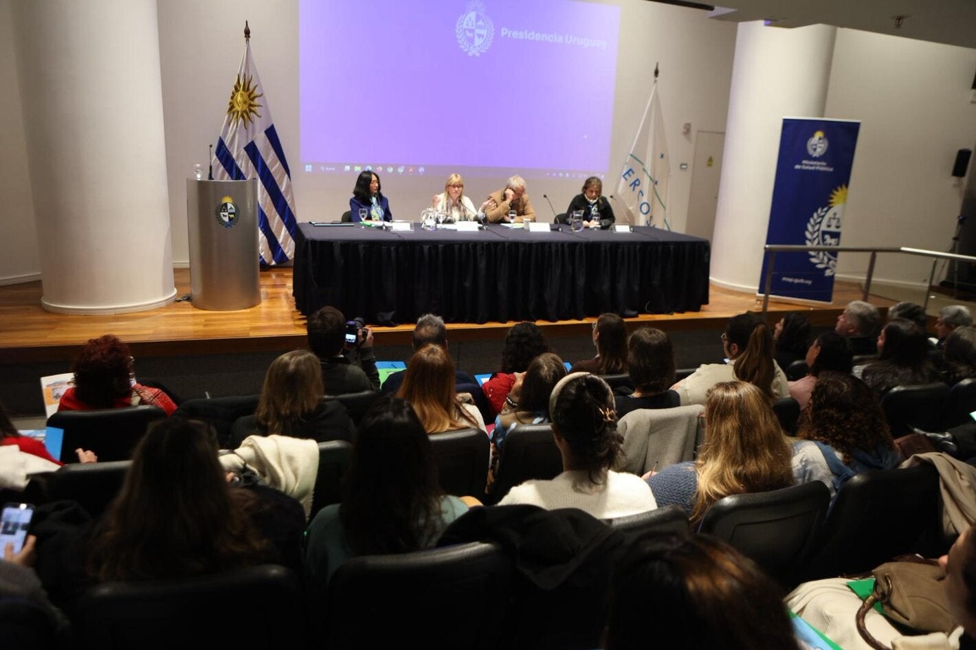 Jornadas pantallas URY