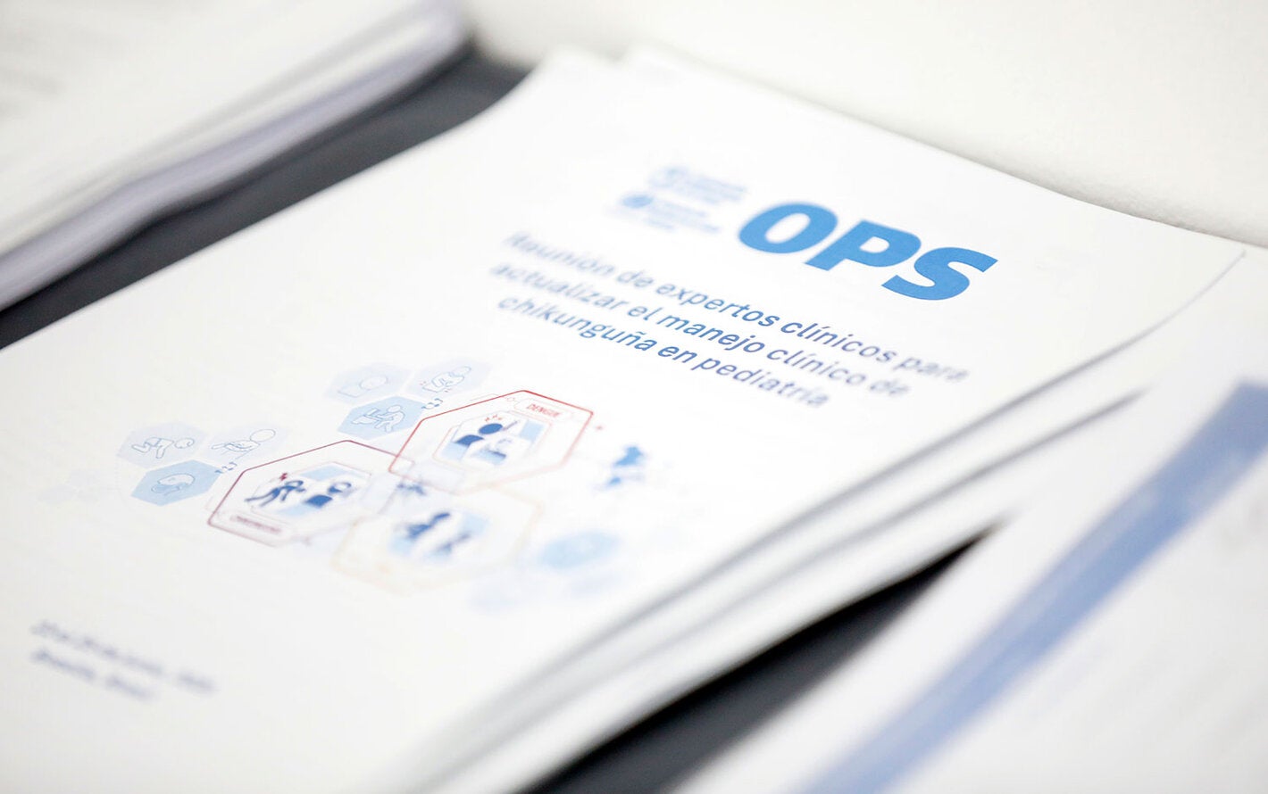 OPS reúne a expertos para desarrollar directrices de diagnóstico clínico y tratamiento de chikungunya en pediatría